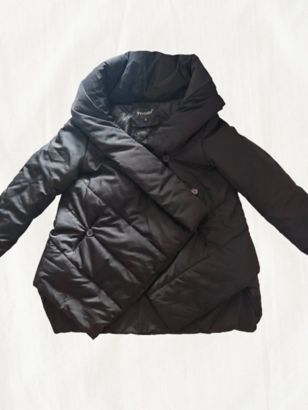 YVYVLOLO Black Quilted Puffer Coat